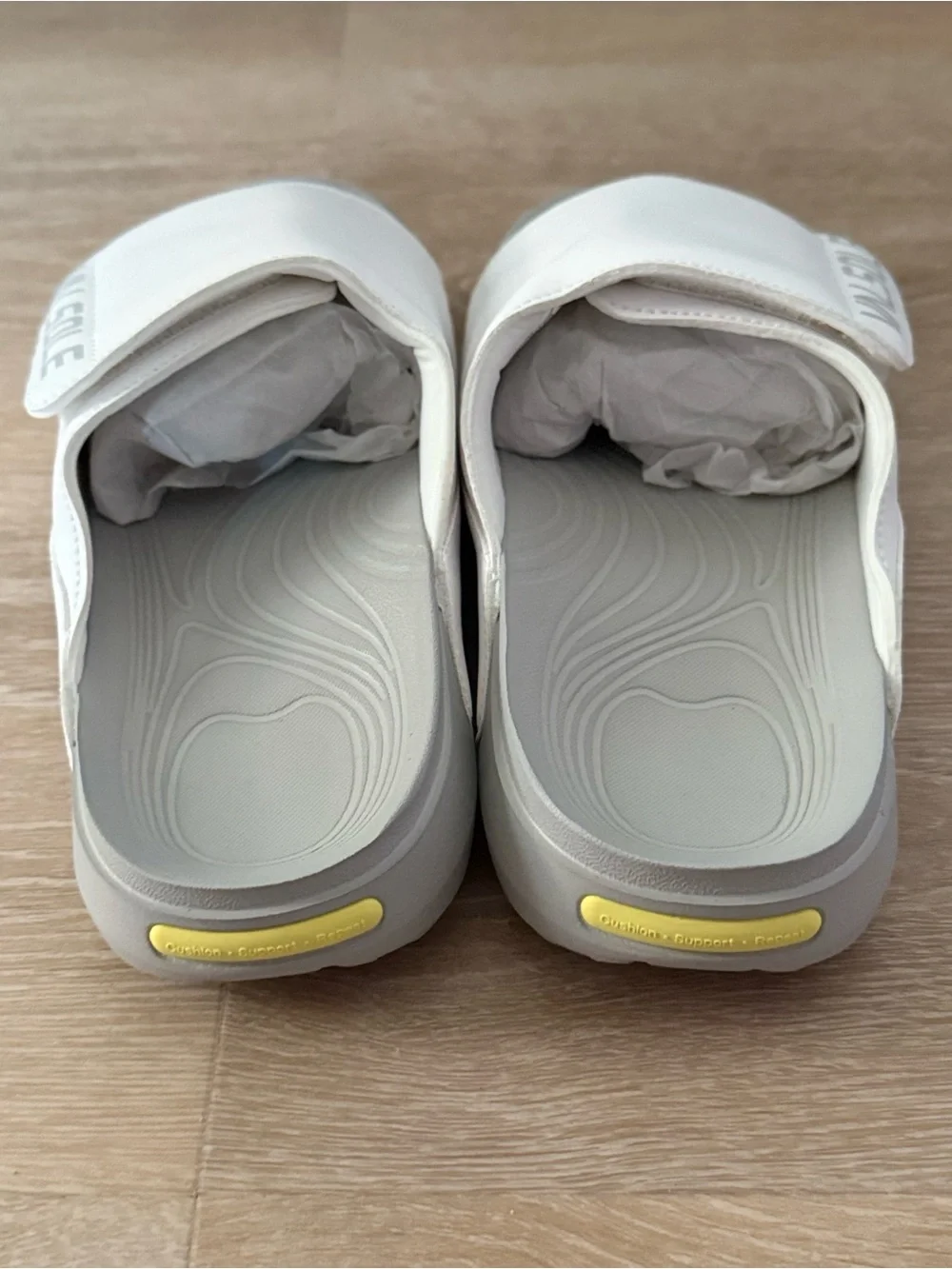 Valsole Recovery White Slide Sandals Size US 7M Orthopedic Shoes